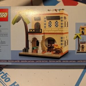 LEGO 40590 Houses of the World 2 Limited Edition Store Exclusive 270pcs
